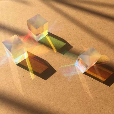 12.7*12.7*12.7mm K9 X-Cube Prism Lens For Physical Experiments and the projector